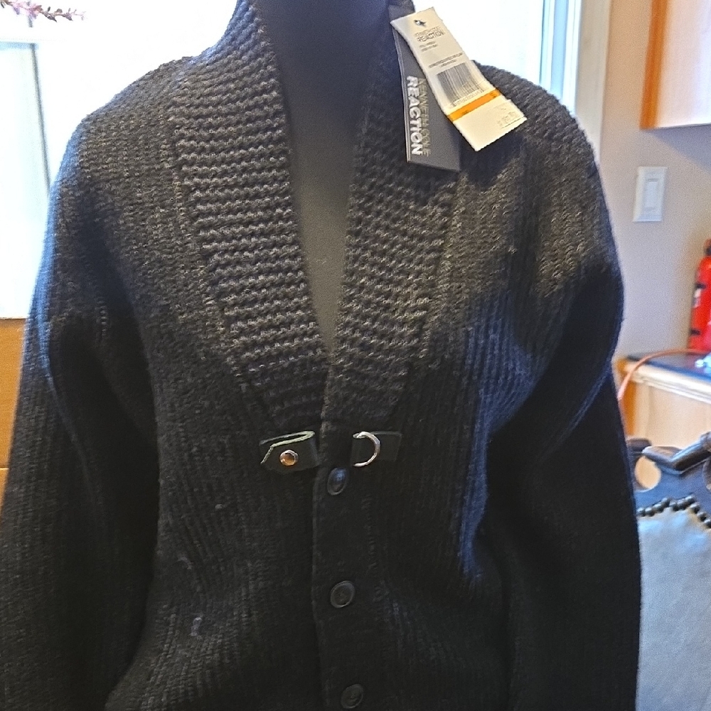 Kenneth Cole Reaction Black Chunky Knit Cardigan